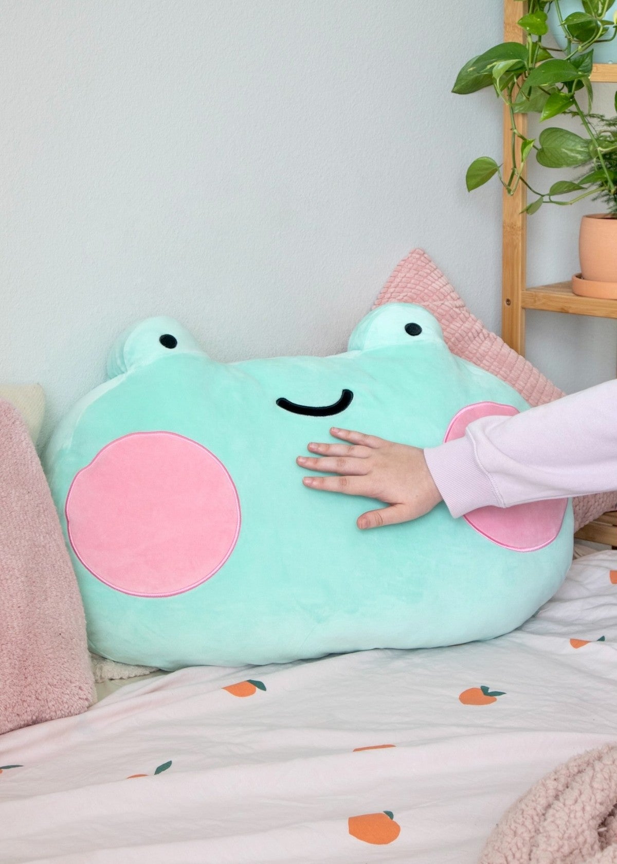 XL Ebbo Frog Plush