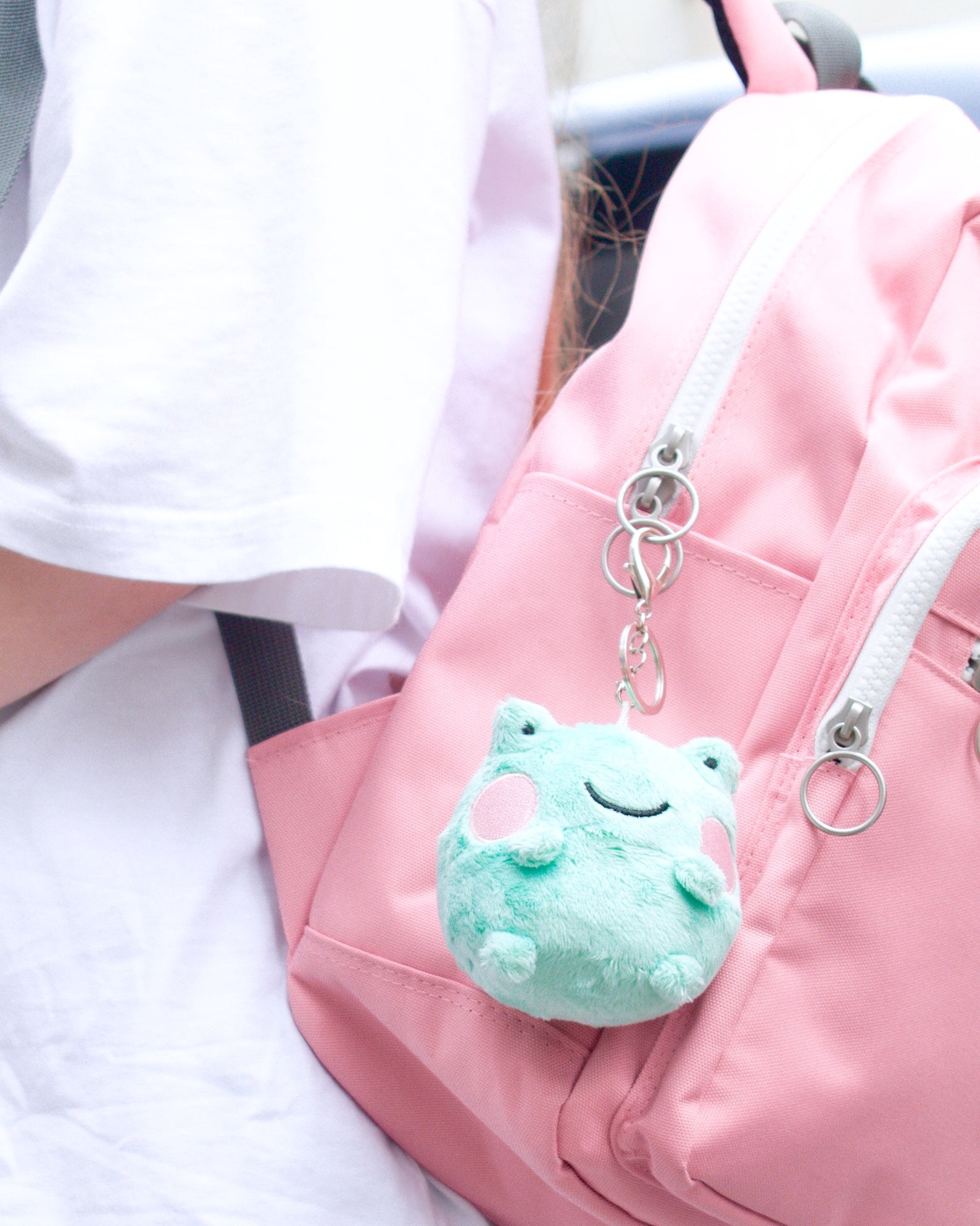 Ebbo Frog Keychain Plush - Shopzoki