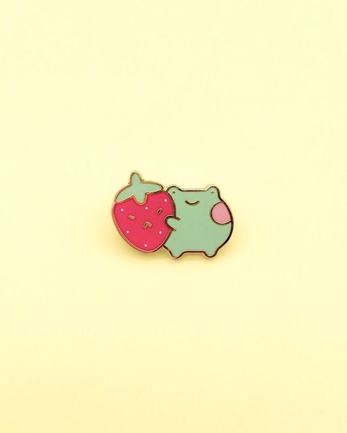 Ebbo Strawberry Pin - Shopzoki